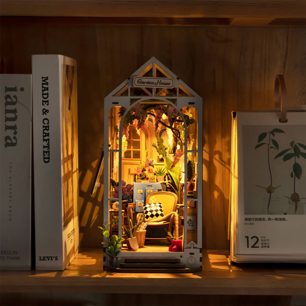 Summer Garden House Book Nook kit