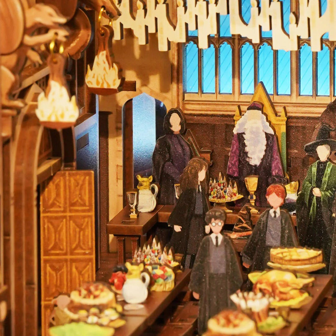 Hogwarts Great Hall Book Nook